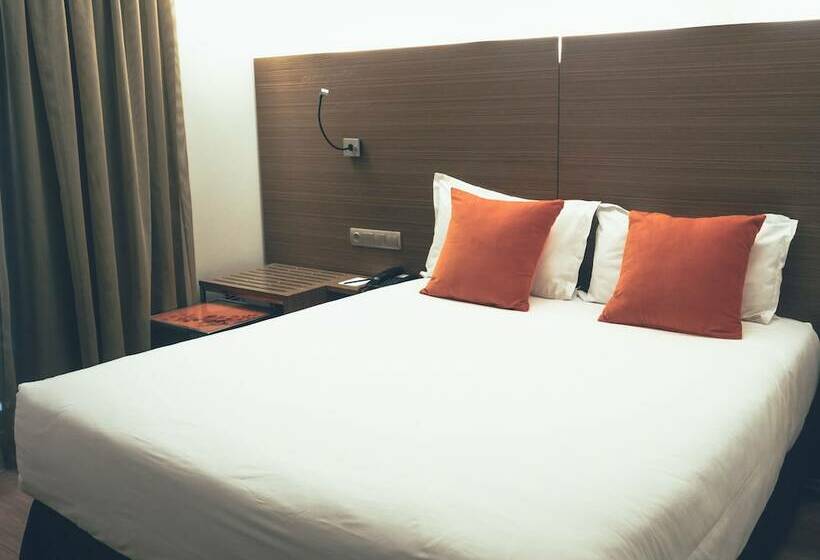 Номер Basic, Vincci Zaragoza Zentro