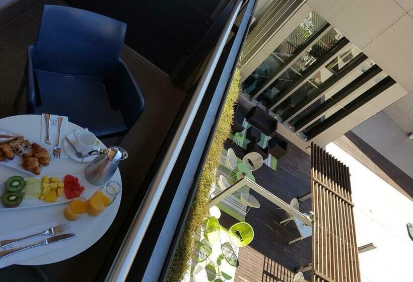 Номер Стандарт с Террасой, Vincci Zaragoza Zentro