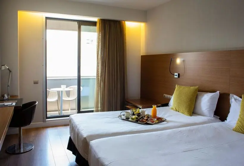 اتاق استاندارد با تراس, Vincci Zaragoza Zentro