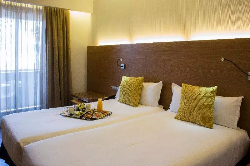 اتاق استاندارد با تراس, Vincci Zaragoza Zentro