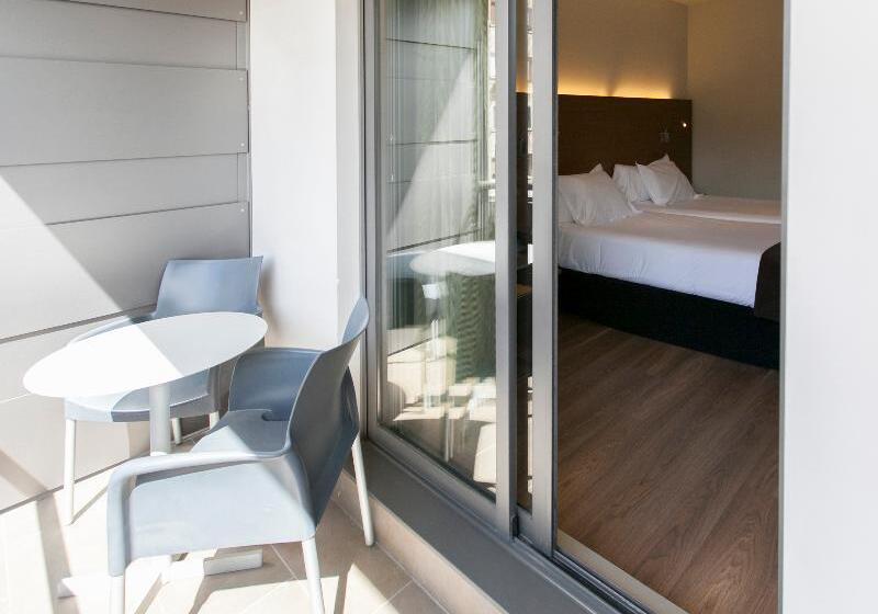 Номер Стандарт с Террасой, Vincci Zaragoza Zentro