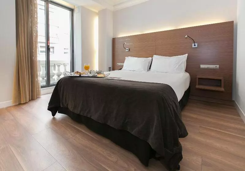 اتاق استاندارد, Vincci Zaragoza Zentro