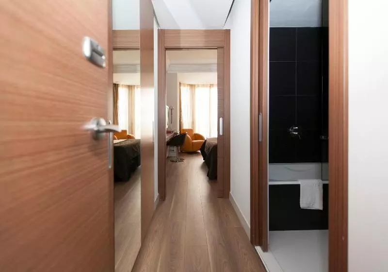 اتاق استاندارد, Vincci Zaragoza Zentro