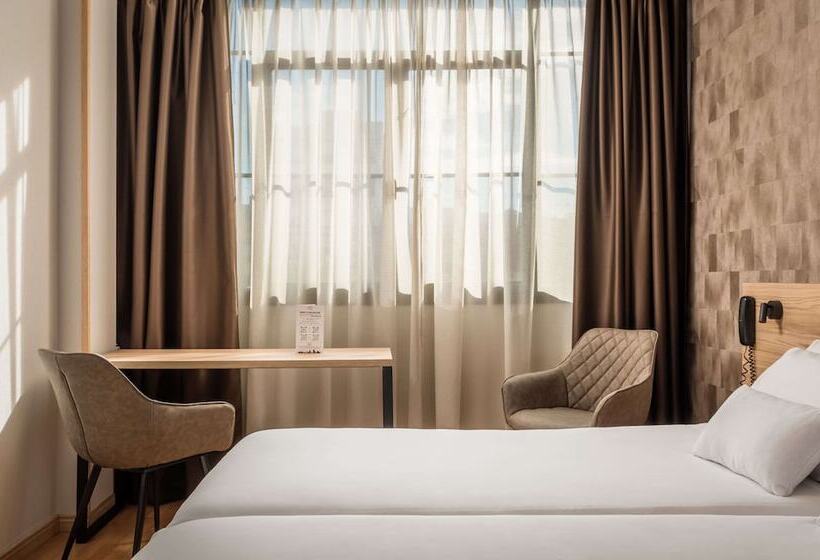 اتاق استاندارد, Sunotel Central