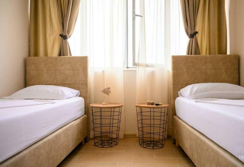 标准间, Effect Saint Mina