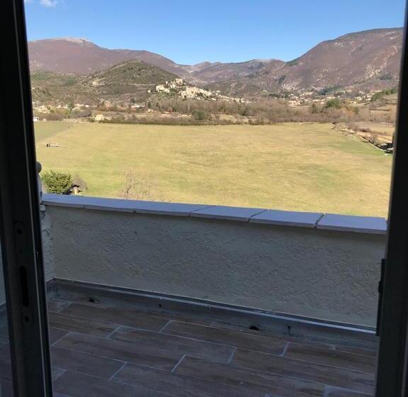 Дом 1 Спальня, L'oustau De La Font