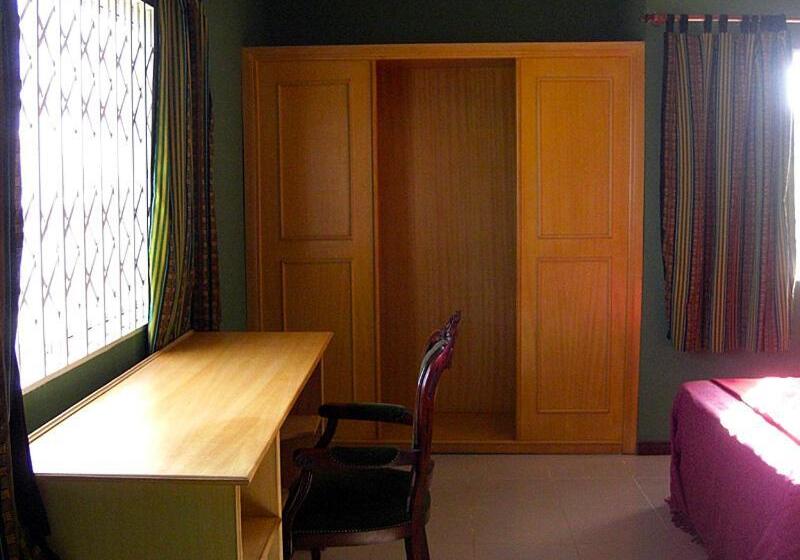 Семейный Номер, Jamaica Inn Guest House