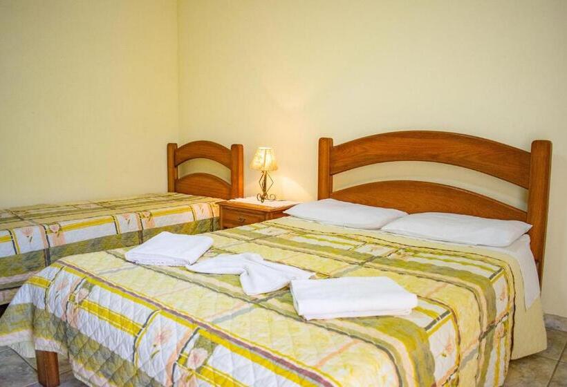 스탠다드 트리플 룸, Pousada Vale Do Ouro Verde