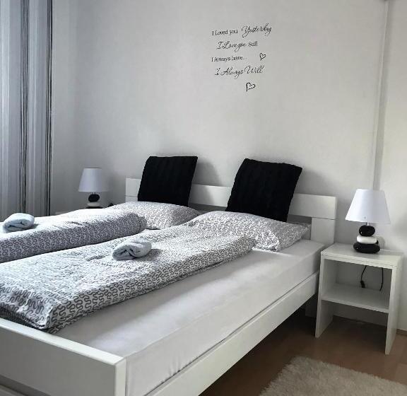 اتاق استاندارد با سرویس بهداشتی مشترک, Rooms Deny