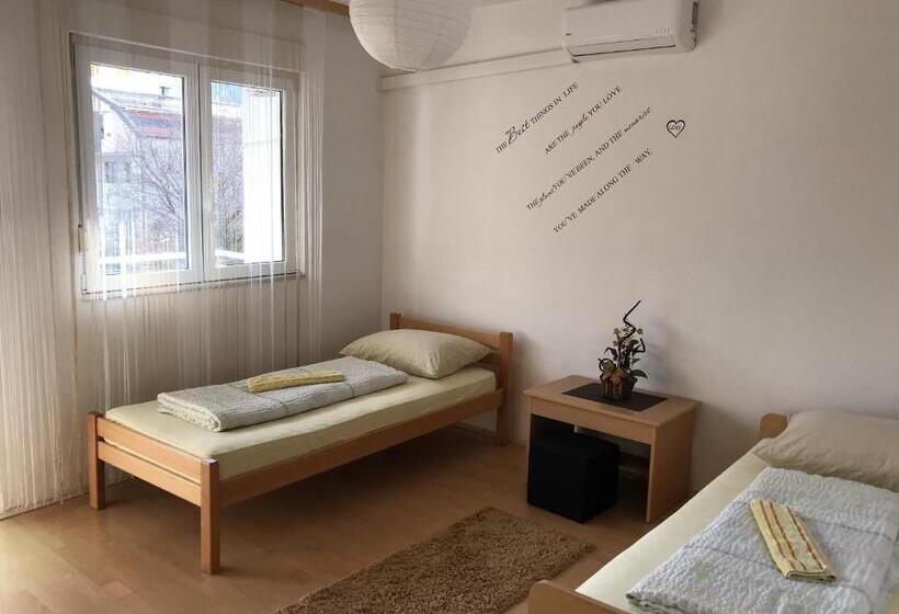 اتاق استاندارد با سرویس بهداشتی مشترک, Rooms Deny