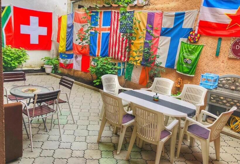 اتاق استاندارد چهار تخته, Rooms Deny