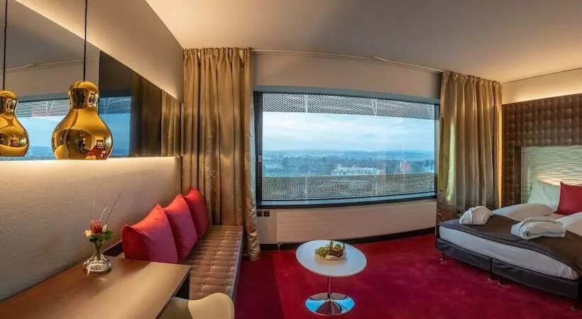 اتاق استاندارد سه نفره, Airport Hotel Basel   Convenient & Friendly