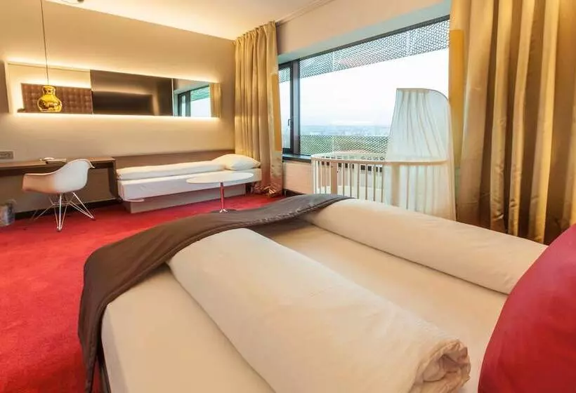 اتاق استاندارد سه نفره, Airport Hotel Basel   Convenient & Friendly