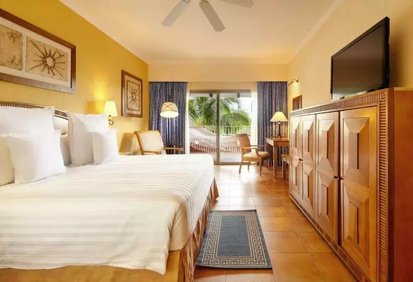 سوئیت جونیور پریمیوم با چشم‌انداز دریا, Barcelo Maya Colonial  All Inclusive