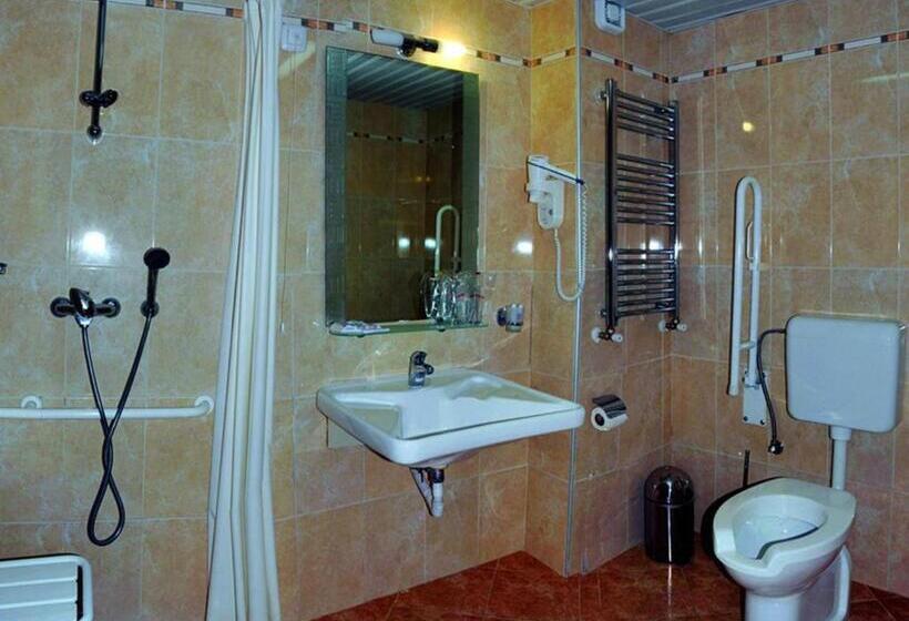 اتاق استاندارد با بالکن, Granit