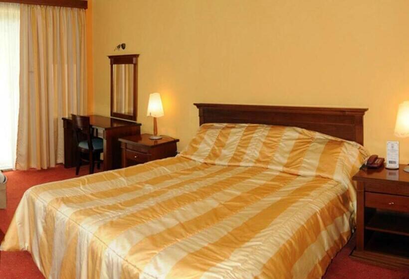 1 Bedroom Apartment Lake View, Granit