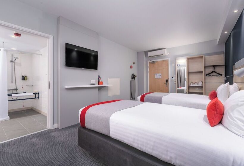 장애인을 위한 스탠다드 룸, Holiday Inn Express Ramsgate – Minster, An Ihg