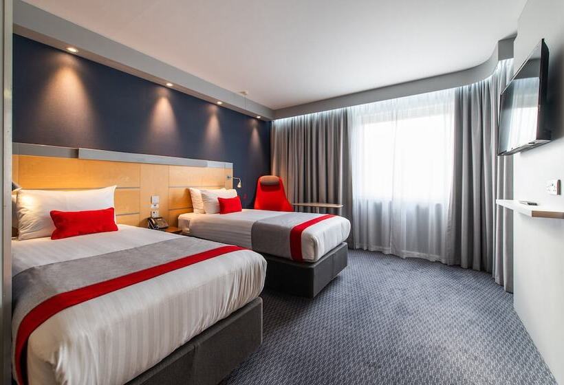 장애인을 위한 스탠다드 룸, Holiday Inn Express Ramsgate – Minster, An Ihg