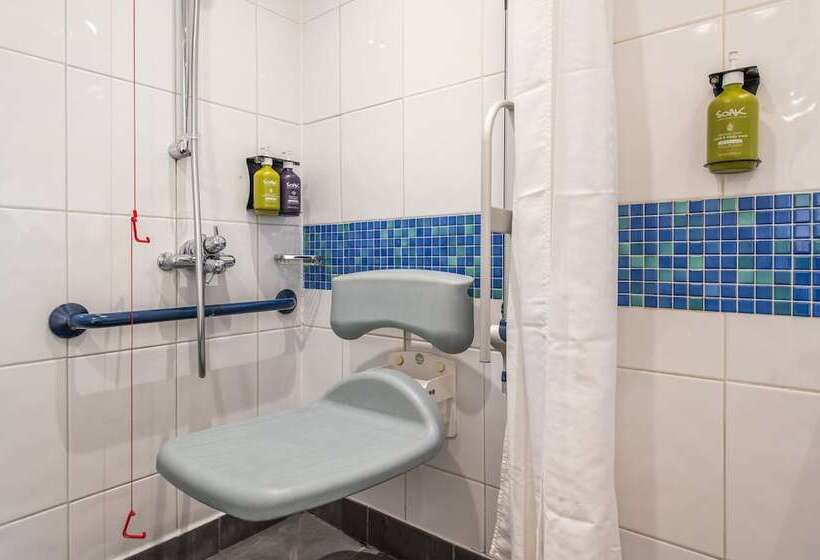 장애인을 위한 스탠다드 룸, Holiday Inn Express Ramsgate – Minster, An Ihg