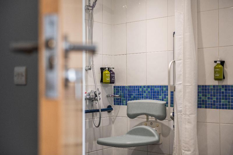 장애인을 위한 스탠다드 룸, Holiday Inn Express Ramsgate – Minster, An Ihg