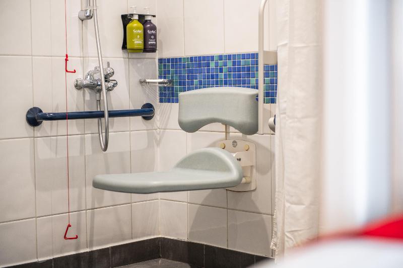 장애인을 위한 스탠다드 룸, Holiday Inn Express Ramsgate – Minster, An Ihg