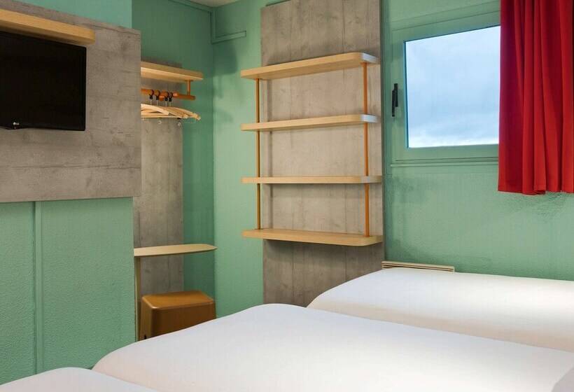 غرفة قياسية ثلاثية, Ibis Budget Chilly Mazarin Les Champarts