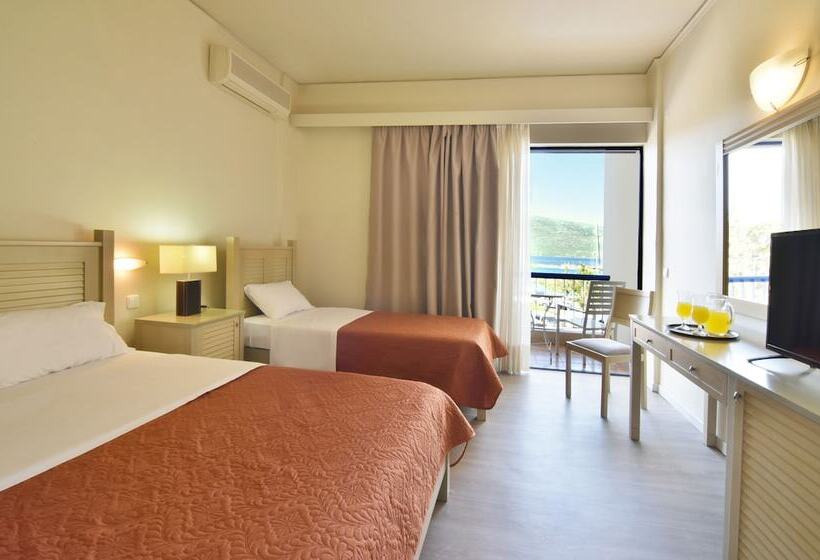 디럭스 룸, Ionion Star