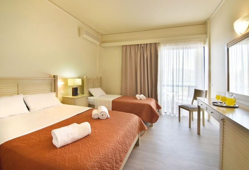 디럭스 트리플 룸, Ionion Star