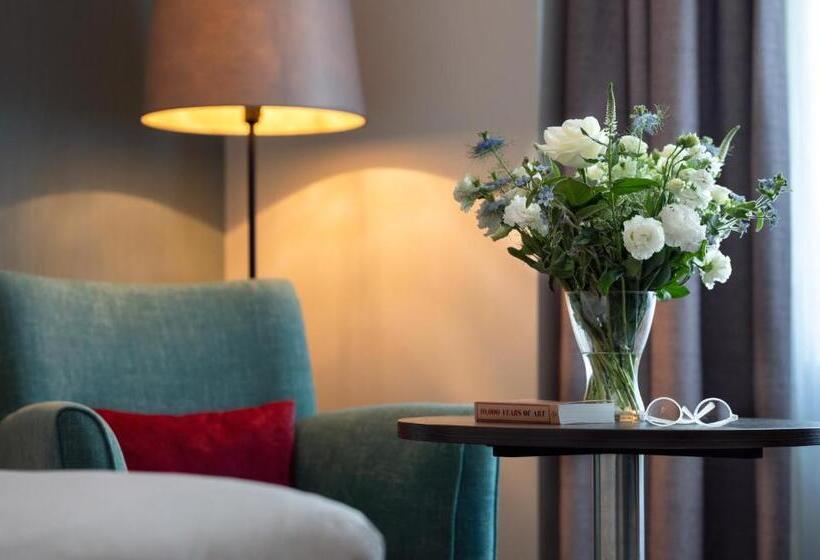 غرفة قياسية سرير كينج, Leonardo Brighton