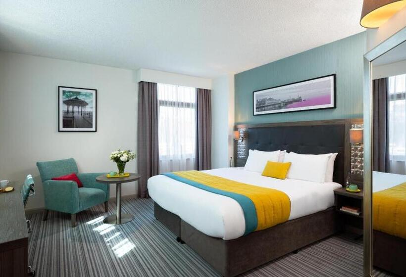 غرفة قياسية سرير كينج, Leonardo Brighton