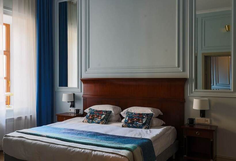 سوییت, Leopolis