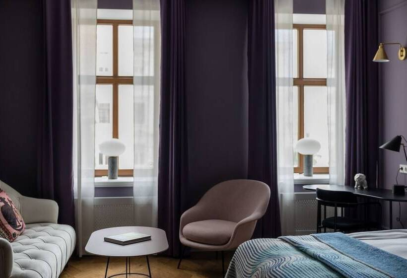 اتاق استاندارد, Leopolis