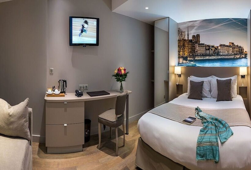 سوییت جونیور, Midnight Hotel Paris