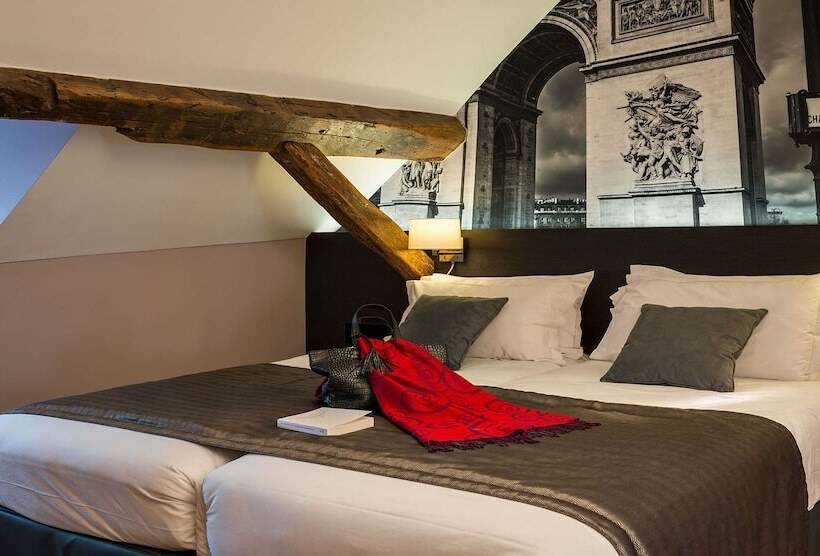 سوییت لوکس, Midnight Hotel Paris