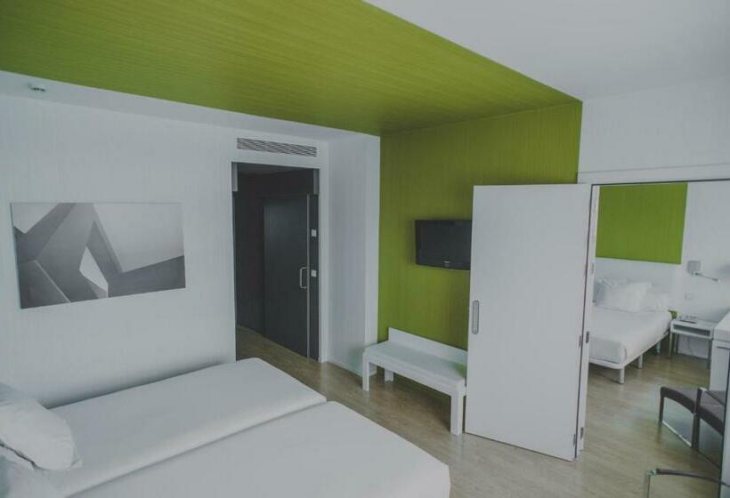 اتاق خانوادگی, Zentral Castellana Norte