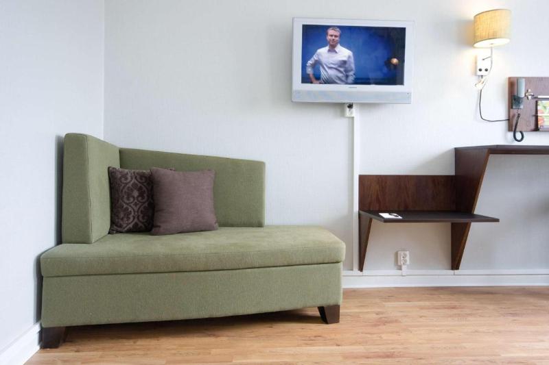 غرفة قياسية, Quality Hotel Carlia