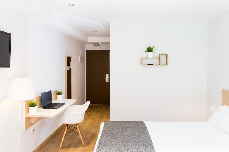 اتاق استاندارد سه نفره, Rooms Ciencias