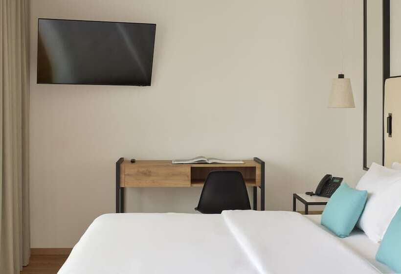 חדר סטנדרט נוף לבריכה, Sol Tropikal Durres