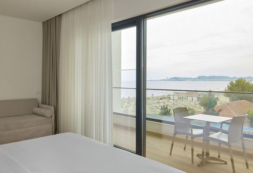 חדר סטנדרט נוף לים, Sol Tropikal Durres