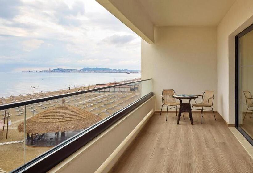 סוויטה, Sol Tropikal Durres