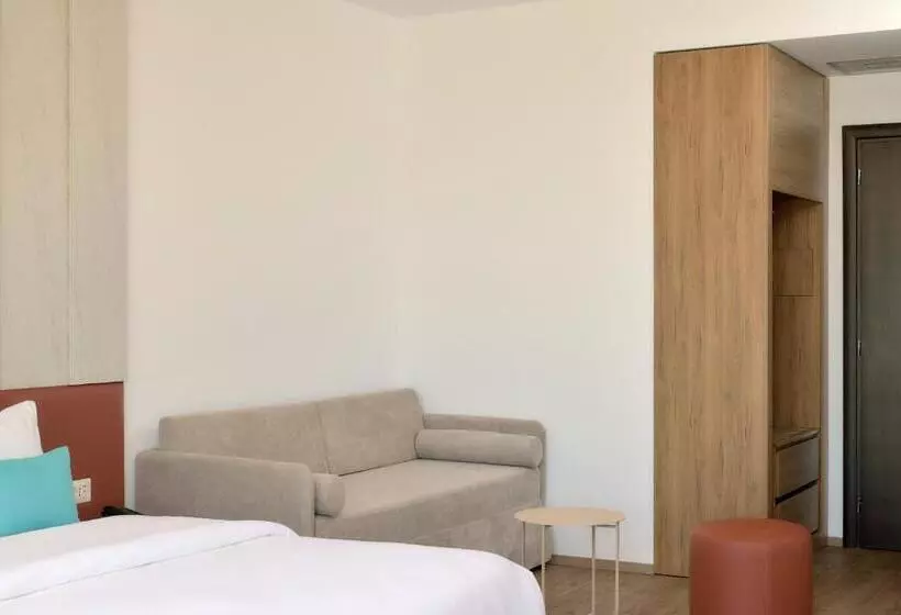 سوئیت جونیور با تراس, Sol Tropikal Durres