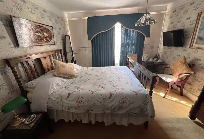 デラックスルーム, The Captain S House