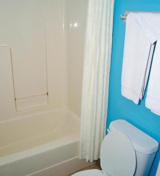 스탠다드 룸, Texas Inn And Suites City Center At University Dr