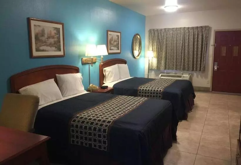 スタンダードルーム, Texas Inn And Suites City Center At University Dr