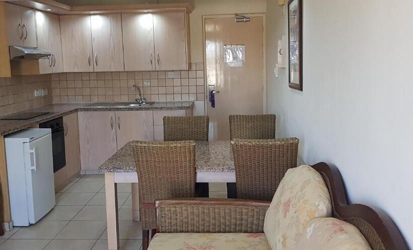 带2个卧室的公寓, Senator Hotel Apartments   Adults Only