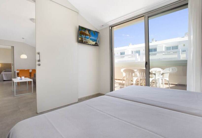 Апартаменты 2 Спальни, Aparthotel Odissea Park