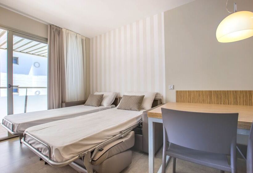 带1个卧室的带阳台的公寓, Aparthotel Odissea Park