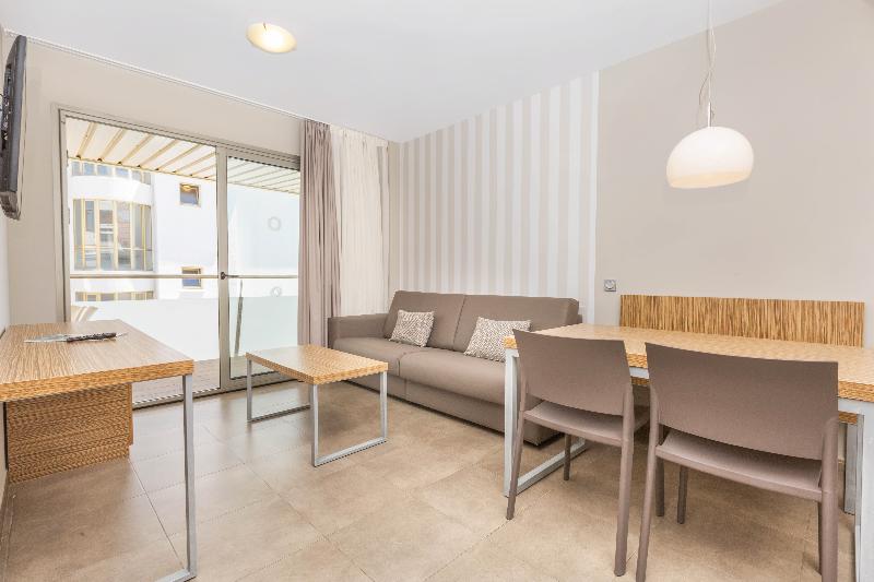 带1个卧室的带阳台的公寓, Aparthotel Odissea Park