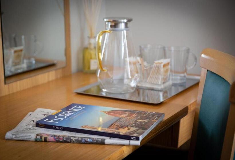 اتاق استاندارد, Aramis Rooms