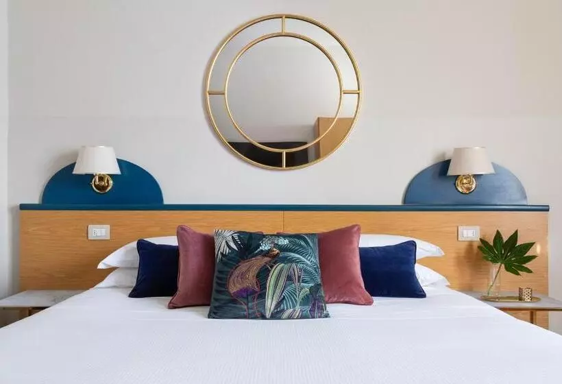 اتاق استاندارد, Aramis Rooms